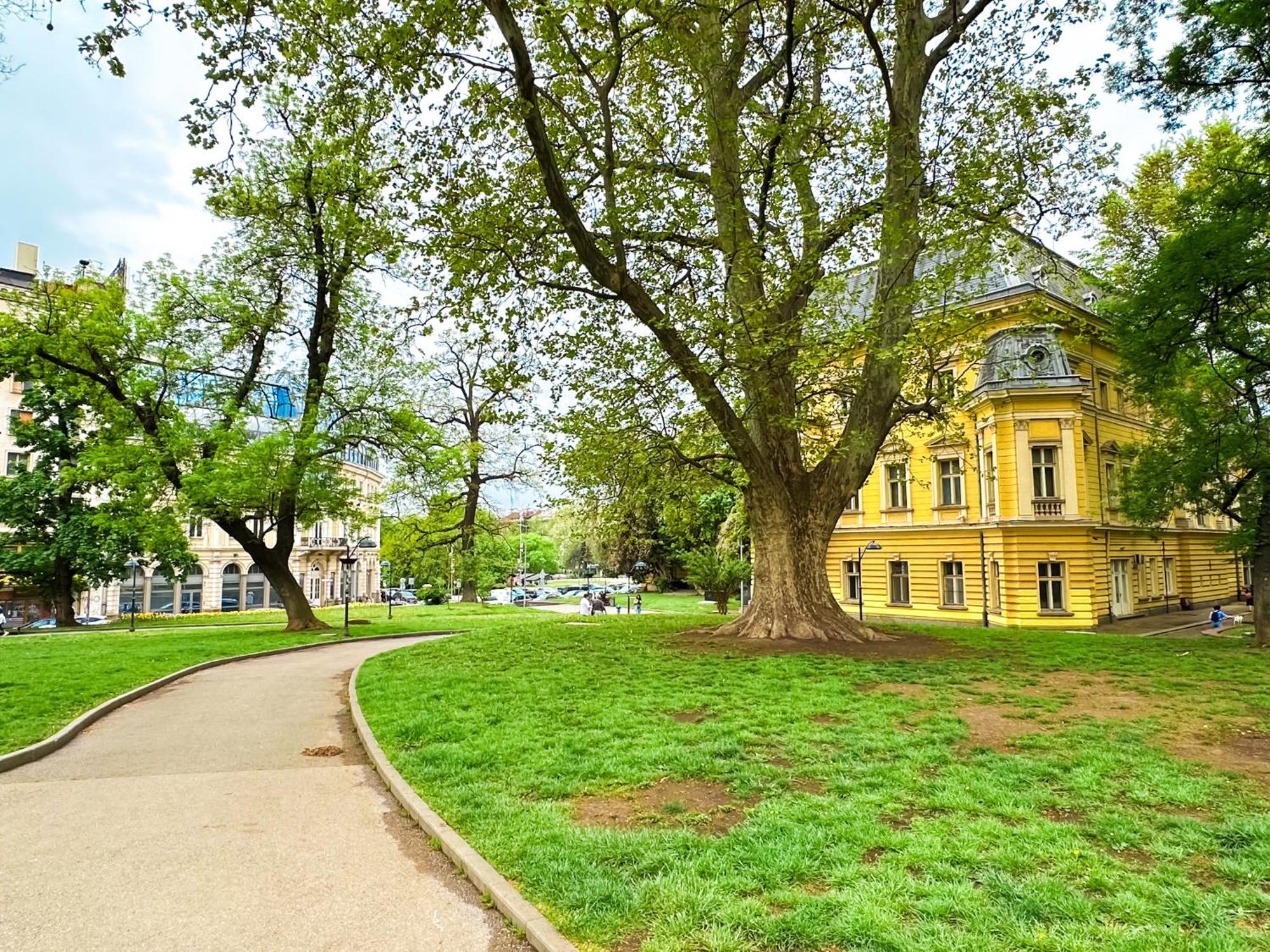 Apartemen Prime Spot - 2br -15bth - Next To Nevsky Church *